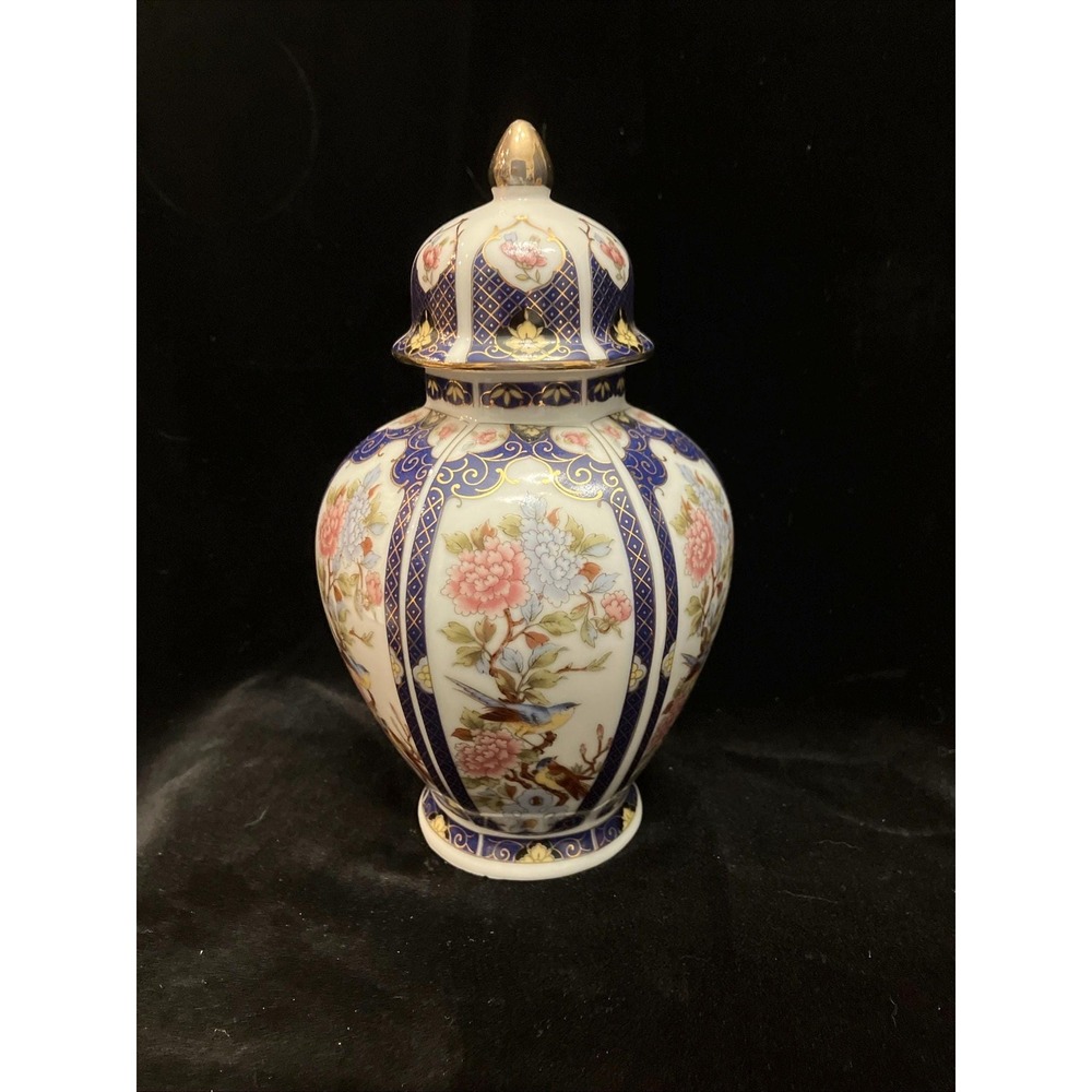 Japanese Oriental Garden Ginger Jar Bird Floral Blue Gold Gilt Lidded Spice Vase